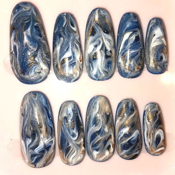 Hand crafted custom print 10pc short acrylic press on nails sz medium - Picture 3 of 5